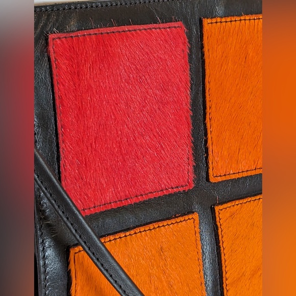 orange patch crossover purse - Picture 5 of 5